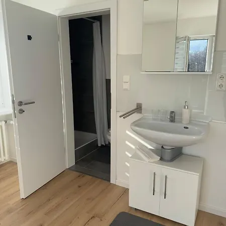 Furnished 3zi With Balcony In